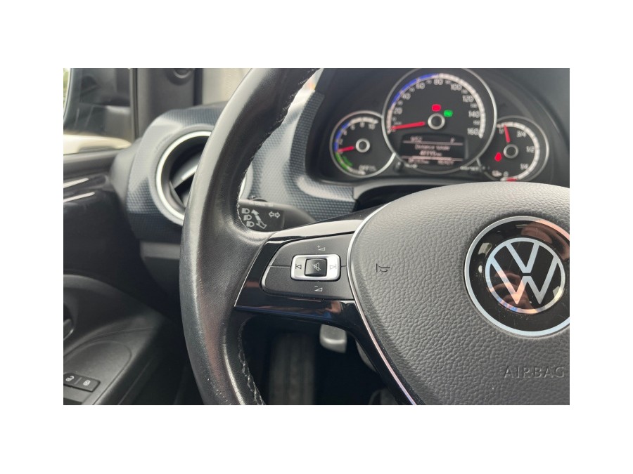 VOLKSWAGEN d'occasion UP E-UP 2.0 83 BUSINESS de 2022 Toulouse Nord