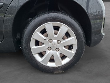 Peugeot 207 1.4 vti 95 ch active - embrayage neuf - garantie 12 mois - usb occasion champigny-sur-marne (94) simplicicar...