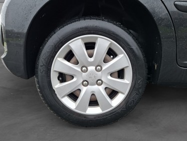 Peugeot 207 1.4 vti 95 ch active - embrayage neuf - garantie 12 mois - usb occasion champigny-sur-marne (94) simplicicar...