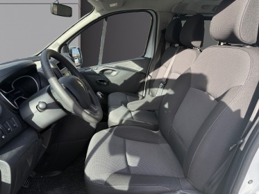 Renault trafic 2l  dci 145ch zen energy ss 9 places entretien complet état neuf garantie 12 mois occasion simplicicar...