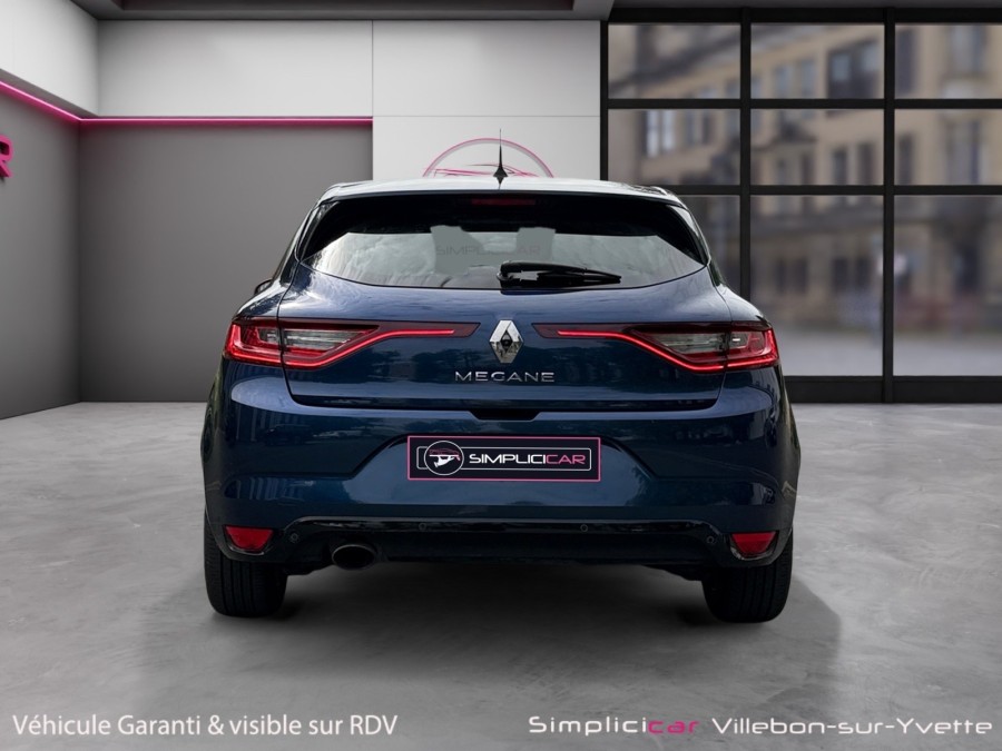 RENAULT d'occasion MEGANE TCE 130 LIMITED de 2017 Villebon Sur Yvette