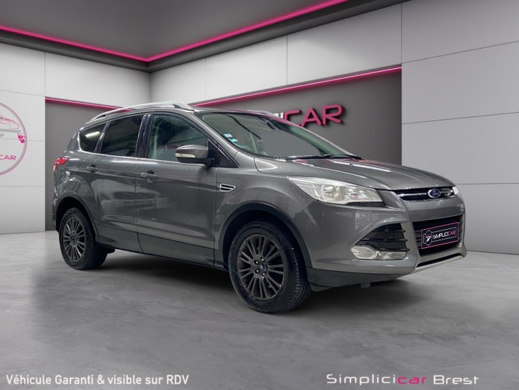Ford kuga 2.0 tdci 115 fap 4x2 titanium - garantie 12 mois occasion simplicicar brest simplicicar simplicibike france
