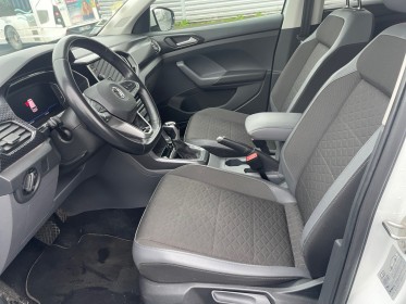 Volkswagen t-cross 1.6 tdi 95ch dsg7 carat garantie 12 mois occasion simplicicar royan simplicicar simplicibike france