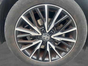 Toyota c-hr hybride 122h edition - pack chrome - garantie 12 mois occasion simplicicar lyon nord simplicicar simplicibike...