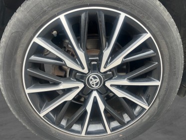 Toyota c-hr hybride 122h edition - pack chrome - garantie 12 mois occasion simplicicar lyon nord simplicicar simplicibike...