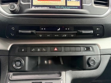 Citroen jumpy fourgon 8 places/full options/suivi historique complet/toit pano/caméra de recul occasion montreuil (porte de...