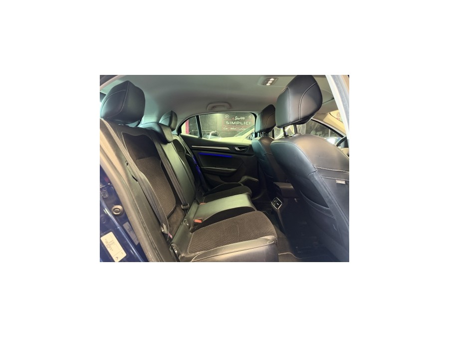 RENAULT d'occasion MEGANE TCE 130 LIMITED de 2017 Villebon Sur Yvette