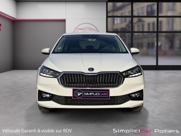 Skoda fabia 1.0 tsi 95 ch bvm5 ambition première main entretien skoda carplay garantie 12 mois occasion simplicicar poitiers...