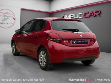 Peugeot 208 1.2 82ch bvm5 active distribution ok dossier entretien complet régulateur garantie 12 mois occasion simplicicar...