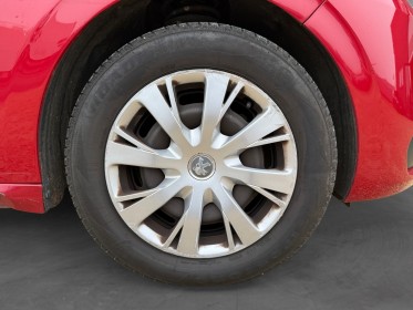 Peugeot 208 1.2 82ch bvm5 active distribution ok dossier entretien complet régulateur garantie 12 mois occasion simplicicar...