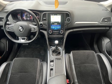 Renault megane iv berline dci 110 energy life, android auto, radar de recul, garantie 12 mois. occasion simplicicar villejuif...