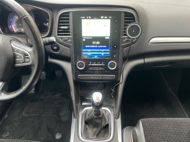 Renault megane iv berline dci 110 energy life, android auto, radar de recul, garantie 12 mois. occasion simplicicar villejuif...