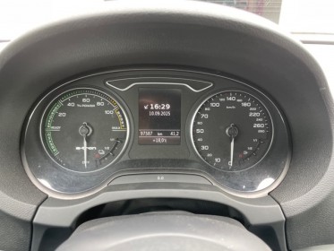 Audi a3 sportback 1.4 tfsi e-tron 204 s tronic 6 s line garantie 12 mois occasion simplicicar tours  simplicicar simplicibike...
