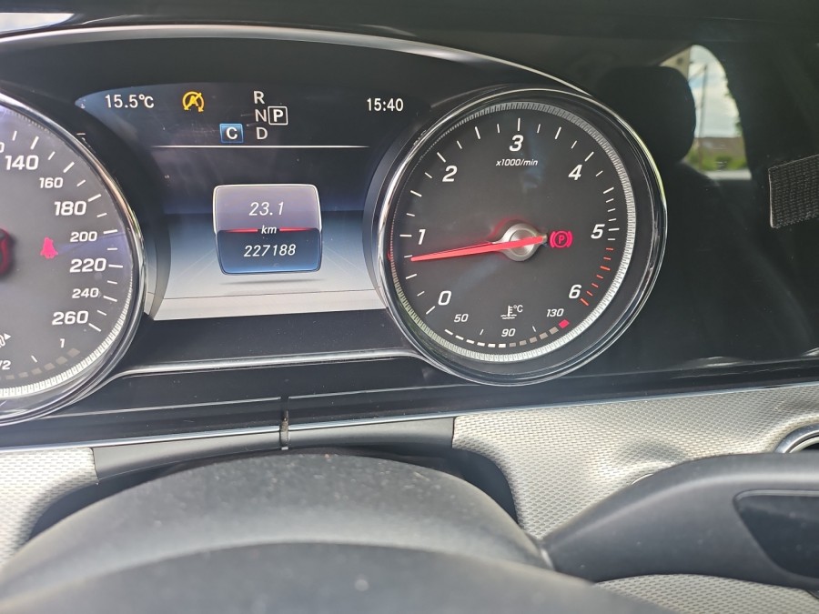 MERCEDES d'occasion CLASSE E V E220 D BUSINESS EXECUTIVE BA de 2017