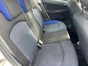 Peugeot 206 1.4 hdi 68ch fap blue lion génération occasion avignon (84) simplicicar simplicibike france