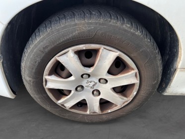 Peugeot 206 1.4 hdi 68ch fap blue lion génération occasion avignon (84) simplicicar simplicibike france