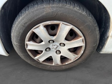 Peugeot 206 1.4 hdi 68ch fap blue lion génération occasion avignon (84) simplicicar simplicibike france