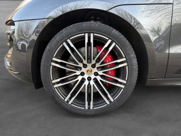 Porsche macan turbo 3.6 v6 440 ch pack performance pdk porsche approved  toit panoramique occasion simplicicar mery-sur-oise...
