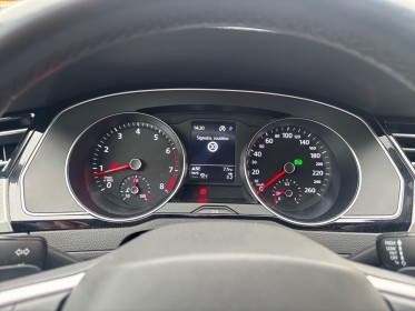 Volkswagen passat 1.5 tsi act opf 150 dsg7 lounge - carplay - sellerie cuire - full led - parck assist - line assist occasion...