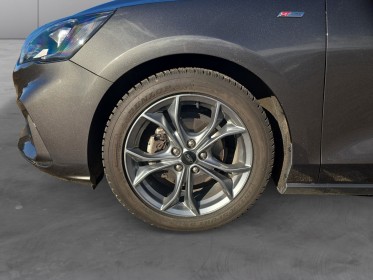 Ford focus 1l ecoboost 125 ch st line révisée garantie 12 mois caméra de recul occasion simplicicar vichy simplicicar...