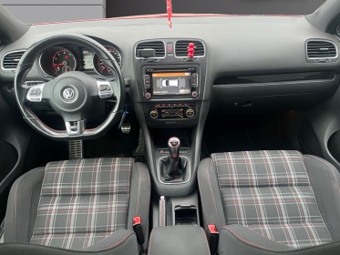 Volkswagen golf 2.0 tsi 210 gti - suivi/to/caméra de recul/sièges chauff/dynaudio- garantie 12 mois occasion simplicicar...