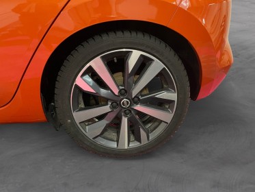 Nissan micra 2017 ig-t 90 tekna - caméra 360 - clim auto - gps - bose - angles mort - garantie 12 mois occasion simplicicar...