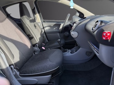 Peugeot 107 1.0e 12v 68ch blue lion trendy garantie 12 mois occasion scl 56 - simplicicar vannes simplicicar simplicibike...