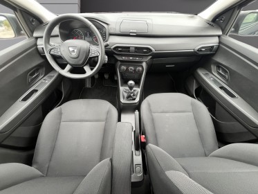 Dacia sandero sce 65 - 22 essentiel garantie 12 mois occasion simplicicar limoges  simplicicar simplicibike france