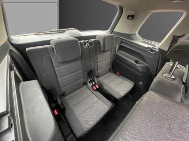 Volkswagen touran 1.6 tdi 115 7pl confortline garantie 12 mois occasion simplicicar limoges  simplicicar simplicibike france