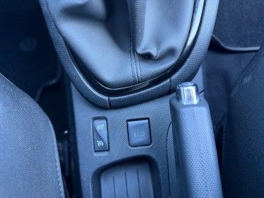 Renault clio iv tce 90 - moteur à chaine - climatisation auto - radar de recul - bluetooth occasion simplicicar salon de...