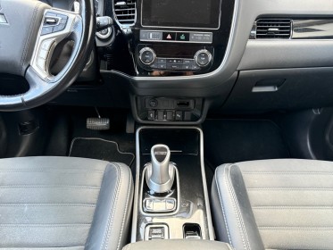 Mitsubishi outlander phev 2.4l phev twin motor 4wd intense garantie 12 mois occasion simplicicar le mans simplicicar...