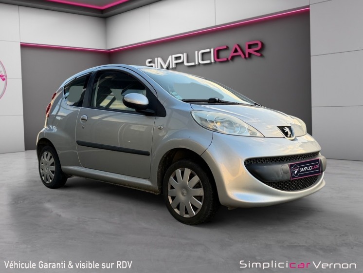 Peugeot 107 1.4 hdi 54ch blue lion trendy  ideal jeune permis  garantie 12 mois occasion simplicicar vernon simplicicar...