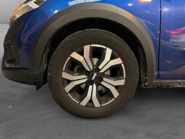 Dacia sandero tce 110 stepway expression  garantie 12 mois occasion simplicicar saint-jean simplicicar simplicibike france