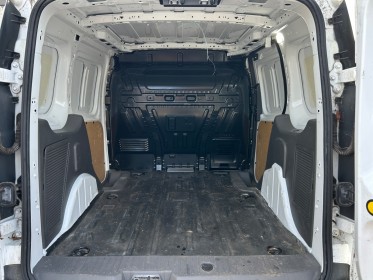 Ford transit courier fourgon gn 1.5 tdci 100 bv6 trend business occasion simplicicar evreux simplicicar simplicibike france