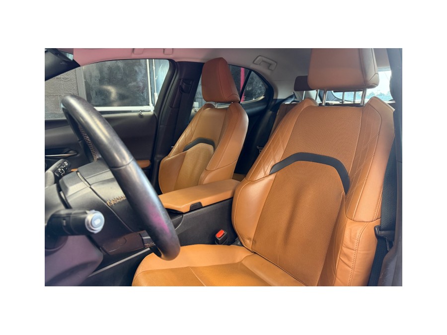 LEXUS d'occasion NX 250H 2WD PACK CONFORT BUSINESS de 2021 Villebon