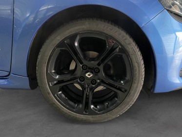 Renault clio iv tce 120 gt edc caméra de recul sièges gt garantie 12 mois occasion simplicicar meximieux simplicicar...