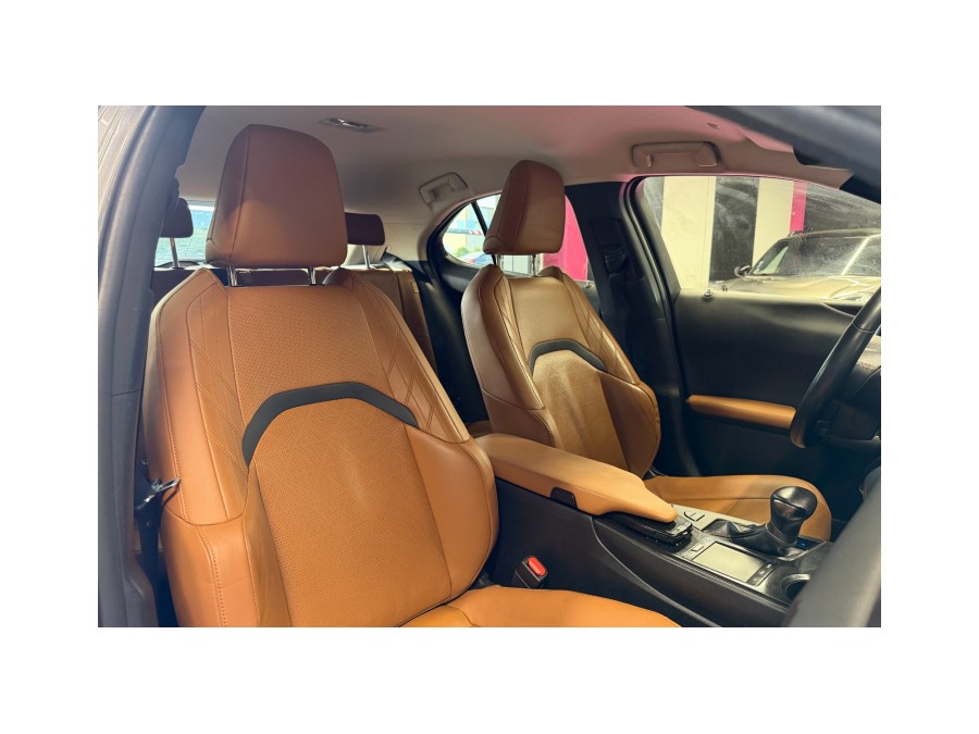 LEXUS d'occasion NX 250H 2WD PACK CONFORT BUSINESS de 2021 Villebon