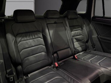 Volkswagen tiguan 2.0 tdi 150 dsg7 black r-line occasion simplicicar magny-en-vexin simplicicar simplicibike france