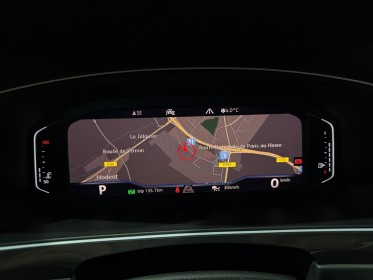 Volkswagen tiguan 2.0 tdi 150 dsg7 black r-line occasion simplicicar magny-en-vexin simplicicar simplicibike france