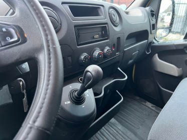 Renault master 2.3 dci energy l2h2 3.3 t tva récupérable occasion simplicicar lille  simplicicar simplicibike france