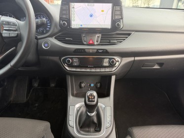 Hyundai i30 1.4 t-gdi 140 bvm6 business / garantie 12 mois / carplay occasion simplicicar lyon nord simplicicar simplicibike...