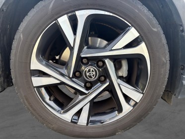 Toyota c-hr hybride mc19 1.8l edition finition team deutschland / garantie 12 mois occasion simplicicar lyon nord simplicicar...