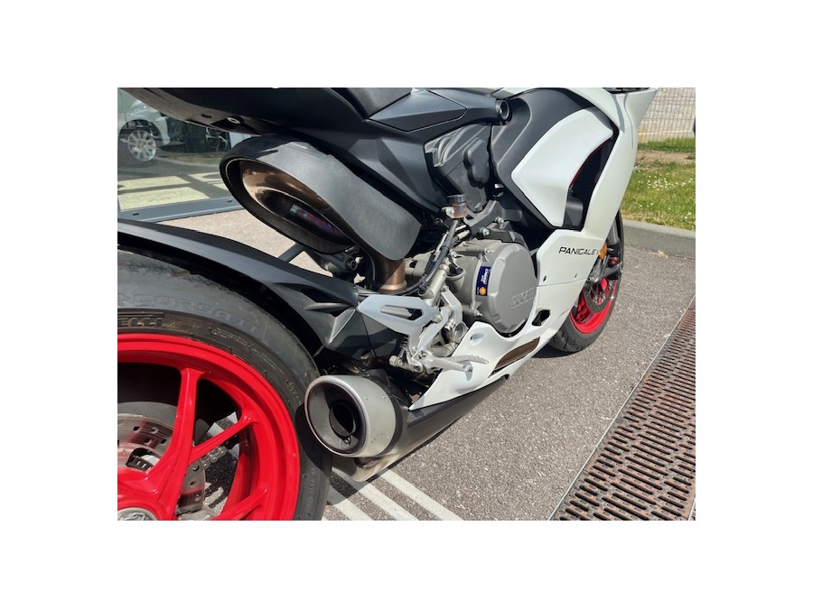 DUCATI d'occasion PANIGALV2 Panigalev2 de 2021 Vernon (27)﻿