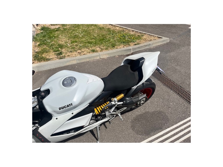 DUCATI d'occasion PANIGALV2 Panigalev2 de 2021 Vernon (27)﻿