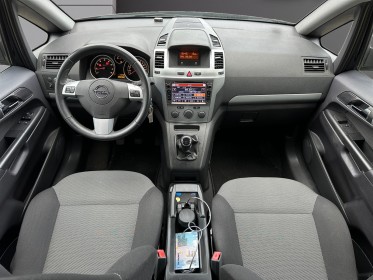 Opel zafira 1.8 - 140 ch connect pack occasion osny simplicicar simplicibike france