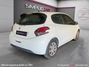 Peugeot 208 business business pack 1.6 bluehdi 100ch ss bvm5 occasion avignon (84) simplicicar simplicibike france