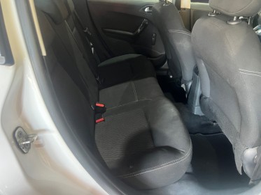 Peugeot 208 business business pack 1.6 bluehdi 100ch ss bvm5 occasion avignon (84) simplicicar simplicibike france