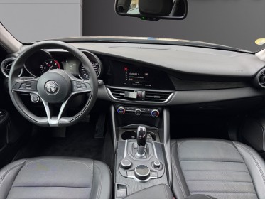 Alfa romeo giulia my19 2.2 136 ch at8 super / carplay / radar de recul / entretien a jour / garantie 12 mois occasion paris...
