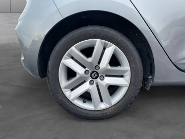 Renault clio v nouvelle tce 90 evolution - suivi à jour renault - faible km - carplay - gps occasion simplicicar compiegne...