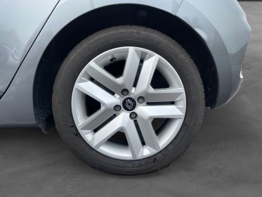 Renault clio v nouvelle tce 90 evolution - suivi à jour renault - faible km - carplay - gps occasion simplicicar compiegne...